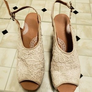 Peep toe wedge sandal